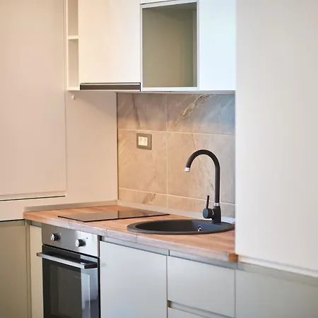 Mimosa Luxury 160 N Pool * Năvodari